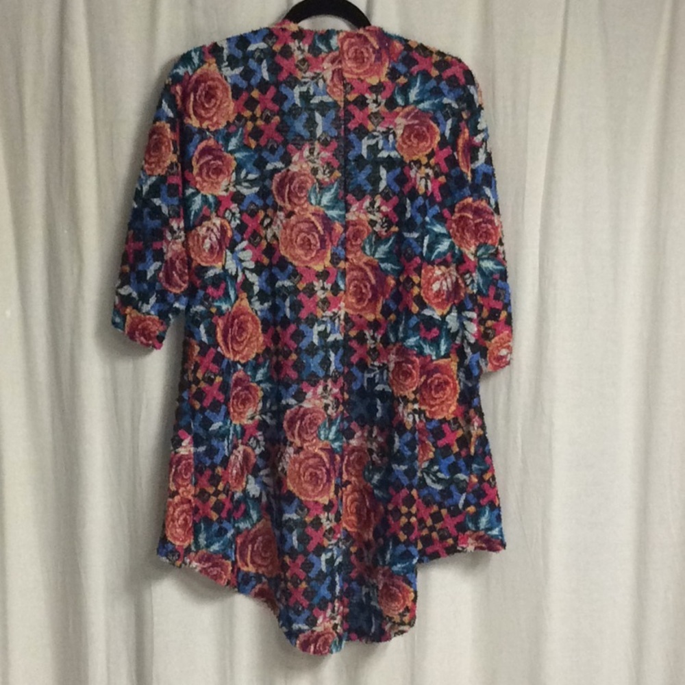 Floral Lularoe Lindsay